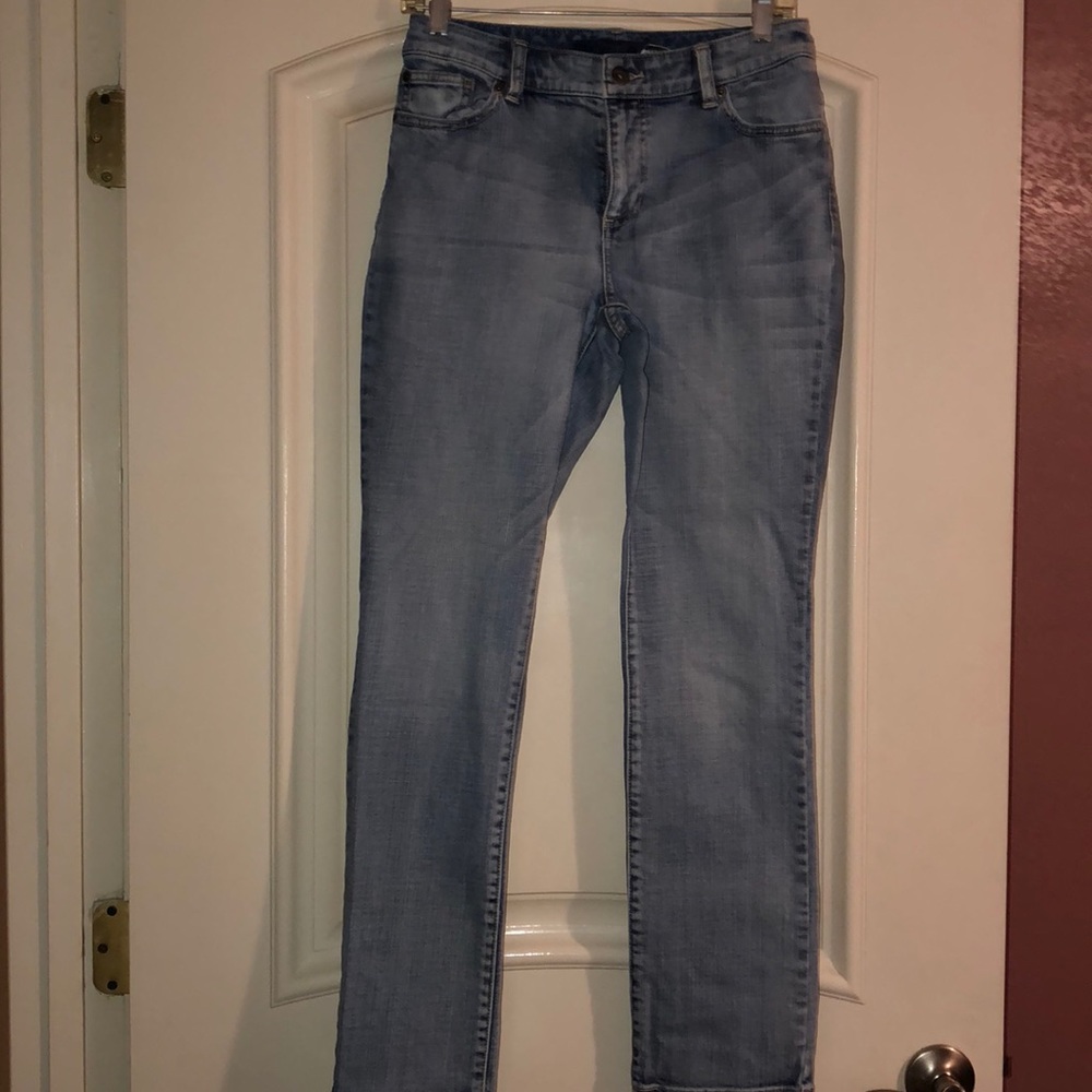 Chico’s ultimate fit slim leg jeans